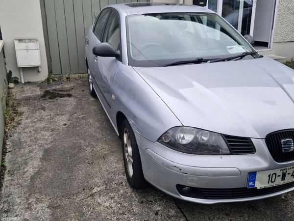 SEAT Cordoba Saloon, Petrol, 2010, Grey