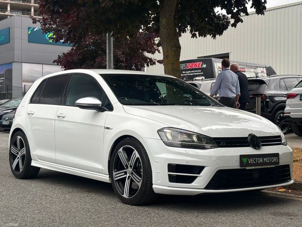 Volkswagen Golf Hatchback, Petrol, 2016, White