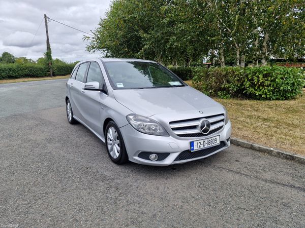 Mercedes-Benz B-Class MPV, Diesel, 2012, Silver