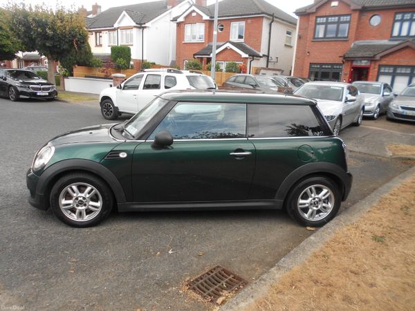 Mini One Hatchback, Diesel, 2011, Green