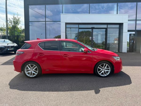 Lexus CT Hatchback, Petrol Hybrid, 2014, Red