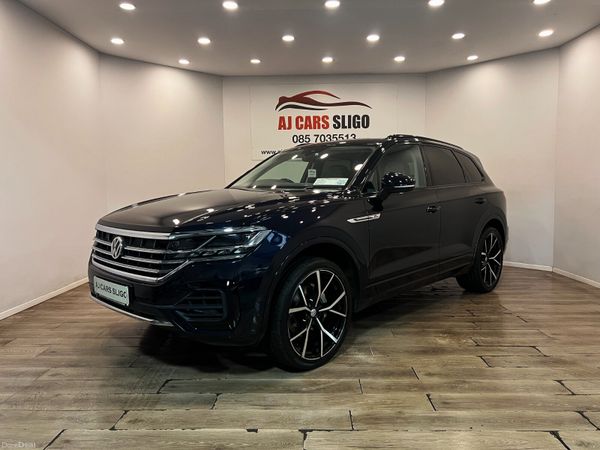 Volkswagen Touareg SUV, Diesel, 2019, Blue
