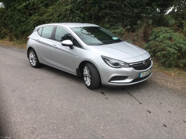 Opel Astra Hatchback, Petrol, 2017, Grey