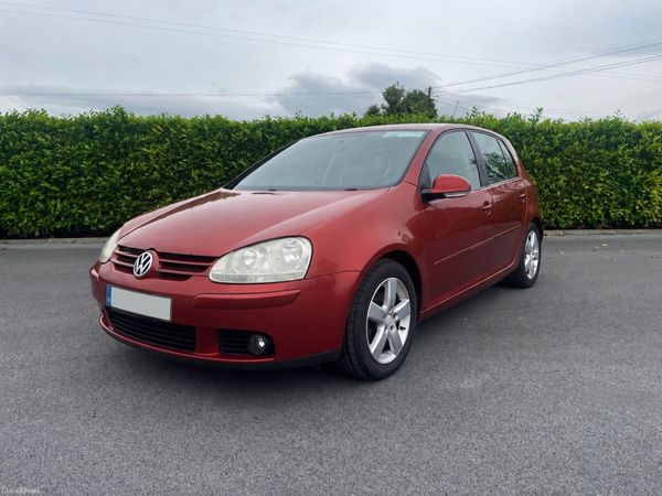 Volkswagen Golf Hatchback, Petrol, 2007, Red