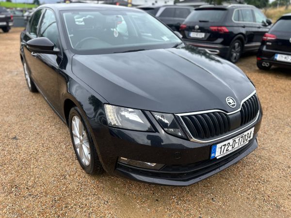 Skoda Octavia Saloon, Diesel, 2017, Black