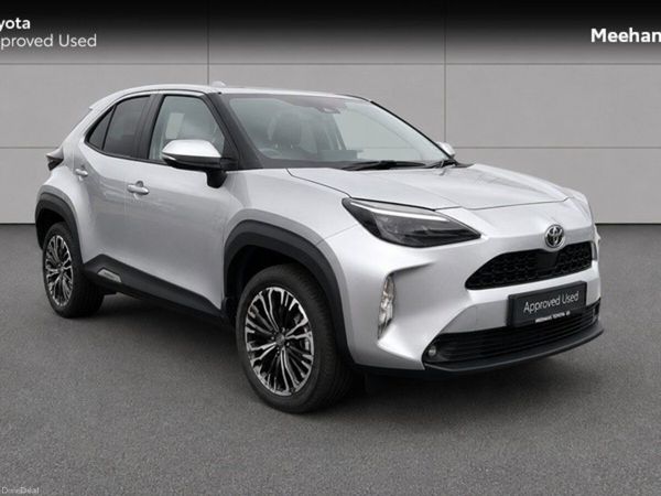 Toyota Yaris Cross Hatchback, Petrol Hybrid, 2023, Silver