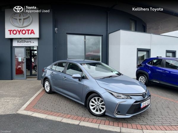 Toyota Corolla Saloon, Petrol Hybrid, 2021, Grey
