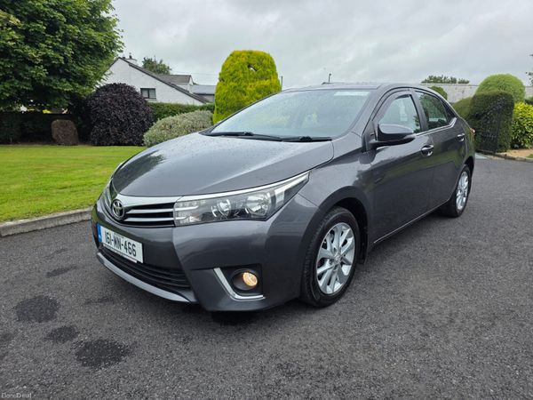 Toyota Corolla Saloon, Petrol, 2016, Grey