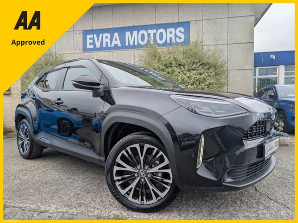 Toyota Yaris Cross SUV, Petrol Hybrid, 2023, Black