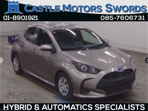 Toyota Yaris Hatchback, Petrol Hybrid, 2021, Grey