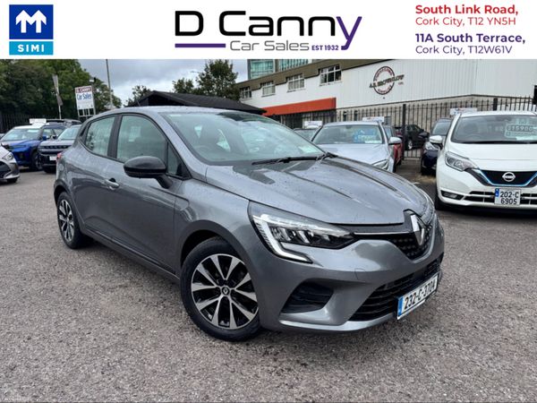 Renault Clio Hatchback, Petrol, 2023, Grey