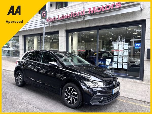 Volkswagen Polo Hatchback, Petrol, 2022, Black