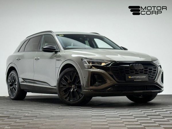 Audi Q8 e-tron SUV, Electric, 2023, Grey
