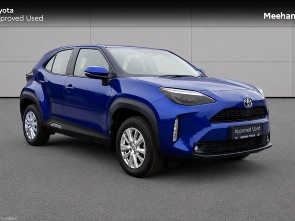 Toyota Yaris Cross Hatchback, Petrol Hybrid, 2024, Blue
