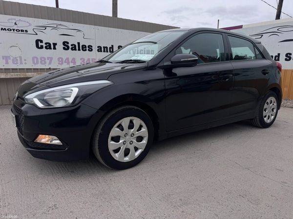 Hyundai i20 Hatchback, Petrol, 2018, Black