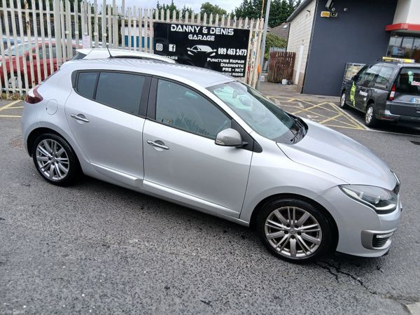 Renault Megane Hatchback, Diesel, 2015, Silver