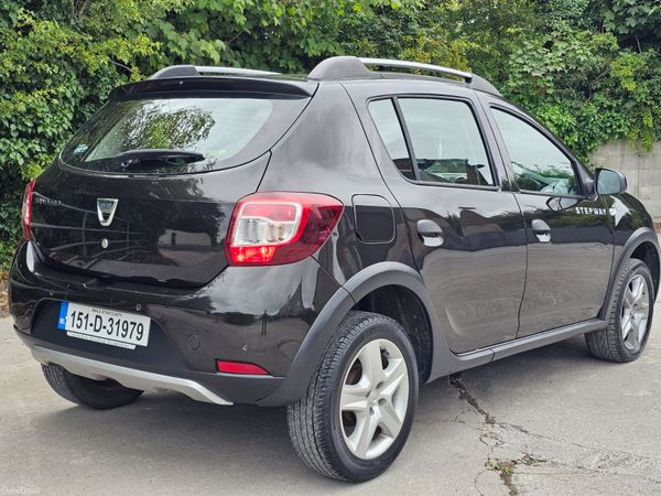 Dacia Sandero Stepway Hatchback, Diesel, 2015, Black