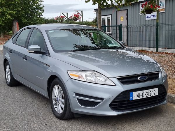 Ford Mondeo Hatchback, Diesel, 2014, Grey