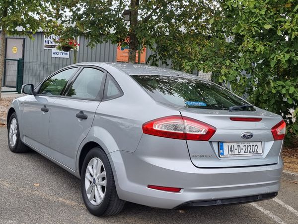 Ford Mondeo Hatchback, Diesel, 2014, Grey