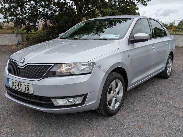 Skoda Rapid Saloon, Petrol, 2014, Silver