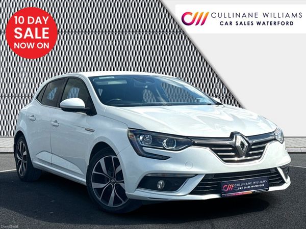 Renault Megane Hatchback, Diesel, 2019, White