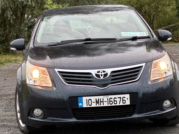 Toyota Avensis Saloon, Diesel, 2010, Blue