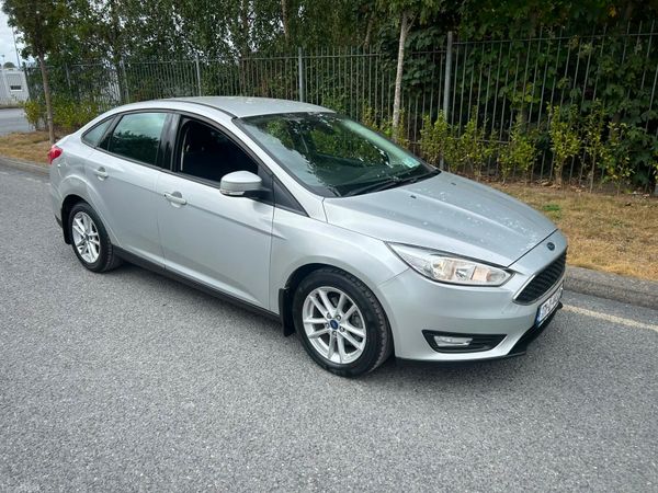 Ford Focus Saloon, Petrol, 2017, Grey