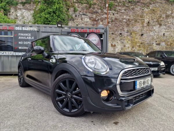 Mini Cooper Hatchback, Diesel, 2015, Black
