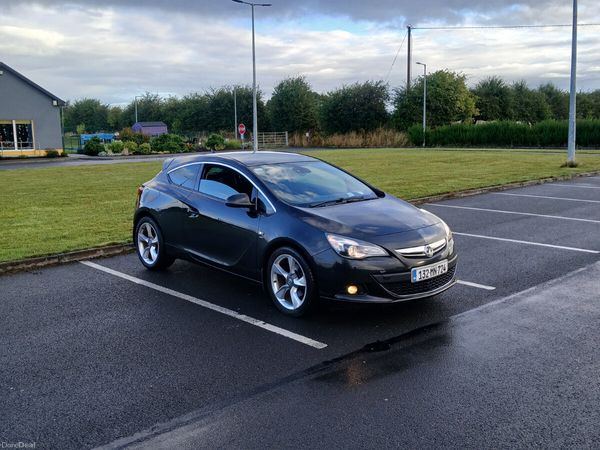 Vauxhall Astra Hatchback, Diesel, 2013, Black