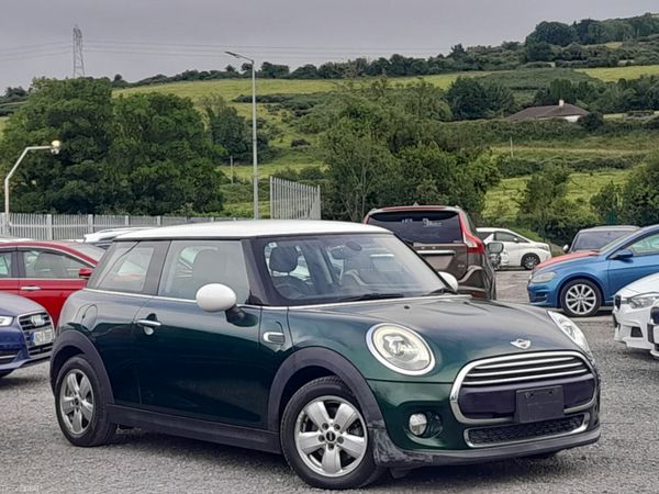 Mini Cooper Hatchback, Diesel, 2018, Green
