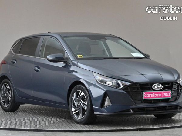 Hyundai i20 Hatchback, Petrol, 2023, Grey