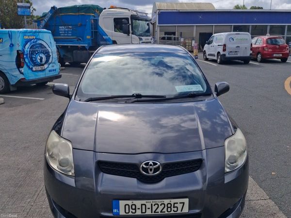 Toyota Auris Hatchback, Petrol, 2009, Grey