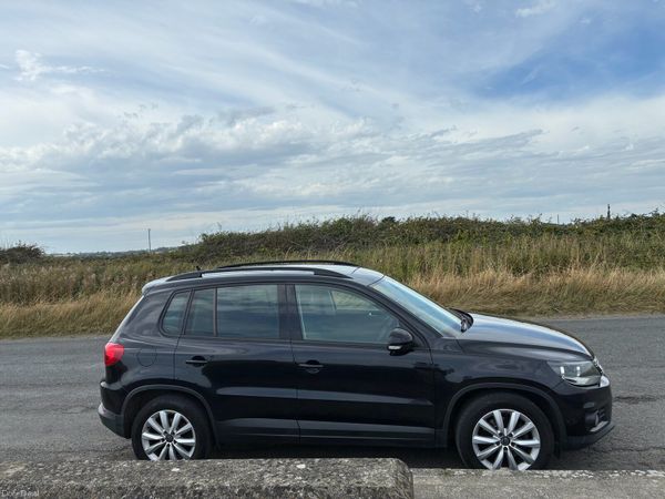 Volkswagen Tiguan SUV, Diesel, 2016, Black