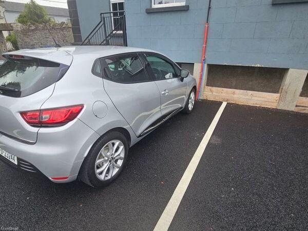 Renault Clio Hatchback, Petrol, 2018, Grey