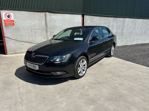 Skoda Superb Saloon, Diesel, 2014, Black