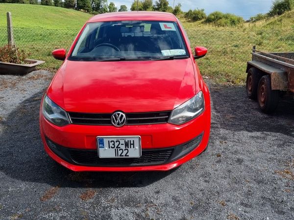 Volkswagen Polo Hatchback, Petrol, 2013, Red