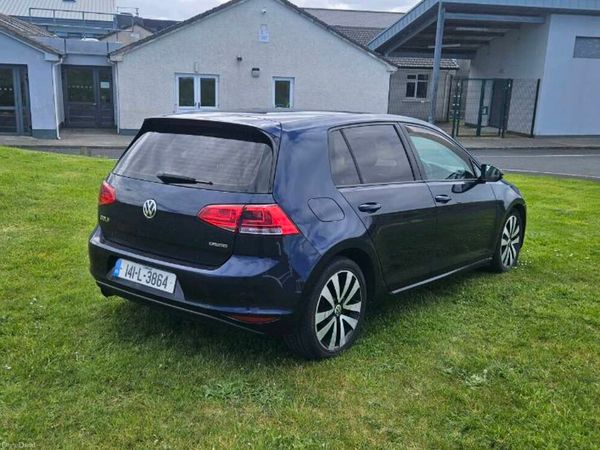 Volkswagen Golf Hatchback, Diesel, 2014, Blue
