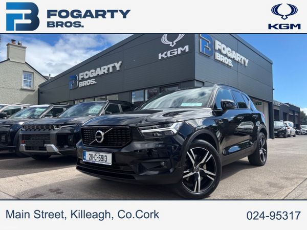 Volvo XC40 Estate/Jeep, Petrol Plug-in Hybrid, 2021, Black