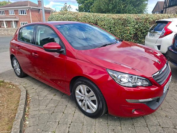 Peugeot 308 Hatchback, Diesel, 2015, Red