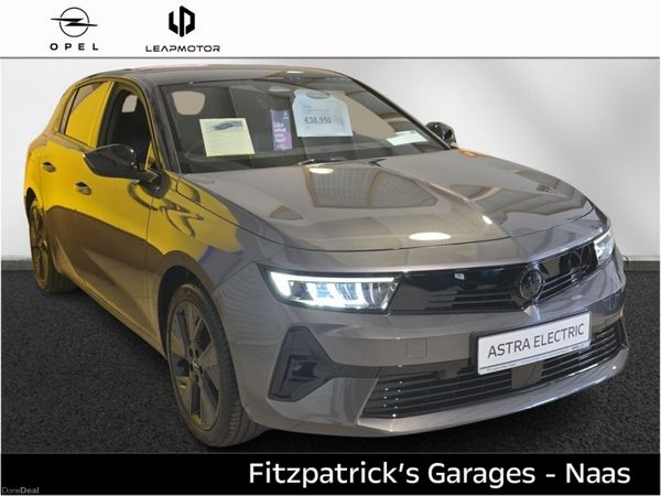 Opel Astra Hatchback, Electric, 2026, Grey