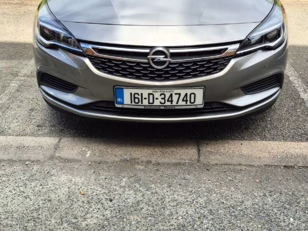 Opel Astra Hatchback, Petrol, 2016, Grey