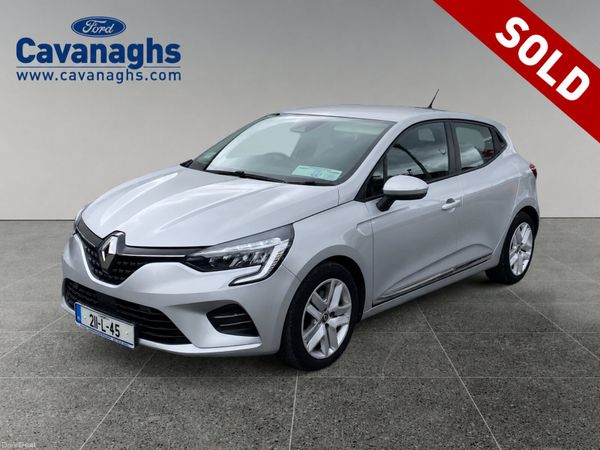 Renault Clio Hatchback, Petrol, 2021, Grey