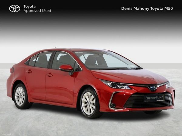 Toyota Corolla Saloon, Petrol Hybrid, 2022, Red