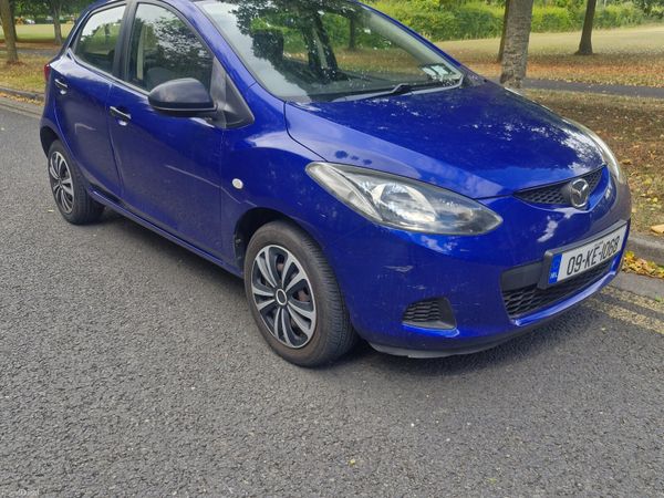 Mazda Mazda2 Hatchback, Petrol, 2009, Blue