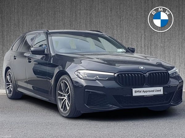 BMW 5-Series Estate, Petrol Plug-in Hybrid, 2021, Black