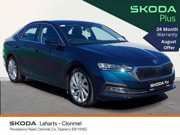 Skoda Octavia Saloon, Petrol, 2024, Blue
