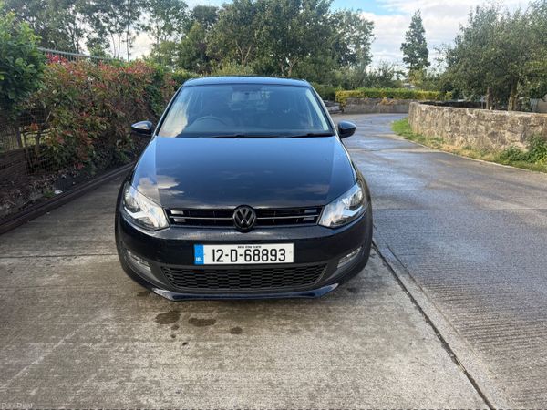 Volkswagen Polo Hatchback, Petrol, 2012, Black