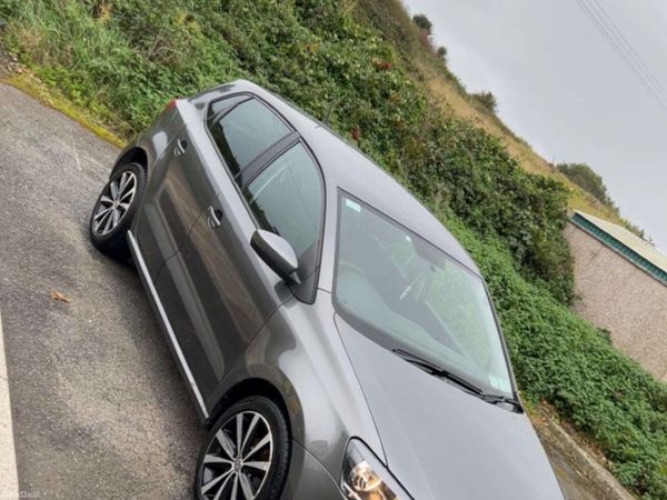 Volkswagen Polo Hatchback, Diesel, 2013, Grey