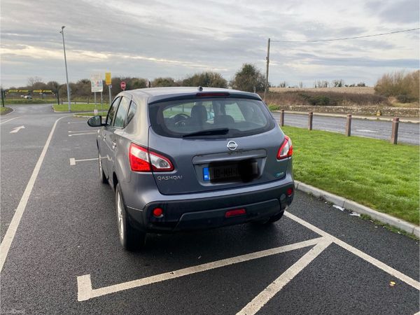 Nissan Qashqai Hatchback, Diesel, 2010, Grey