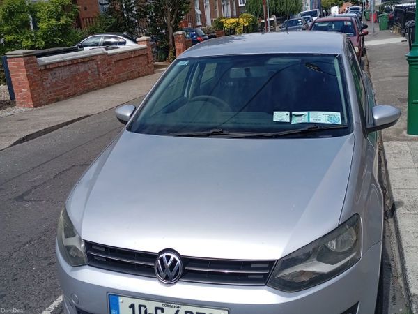 Volkswagen Polo Hatchback, Diesel, 2010, Silver